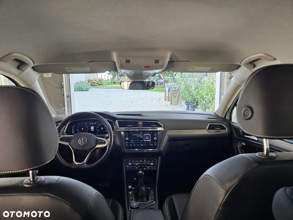 Volkswagen Tiguan - 13