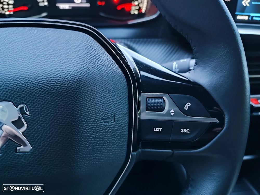 Peugeot 208 1.2 PureTech Active Pack - 21