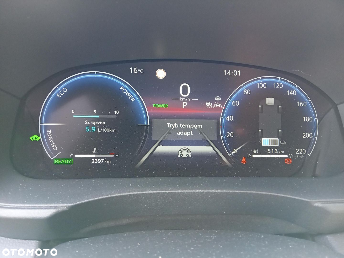 Toyota Yaris Cross - 12