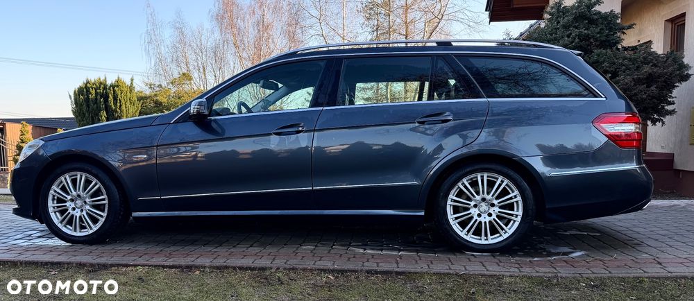 Mercedes-Benz Klasa E 220 CDI 7G-TRONIC Avantgarde - 4