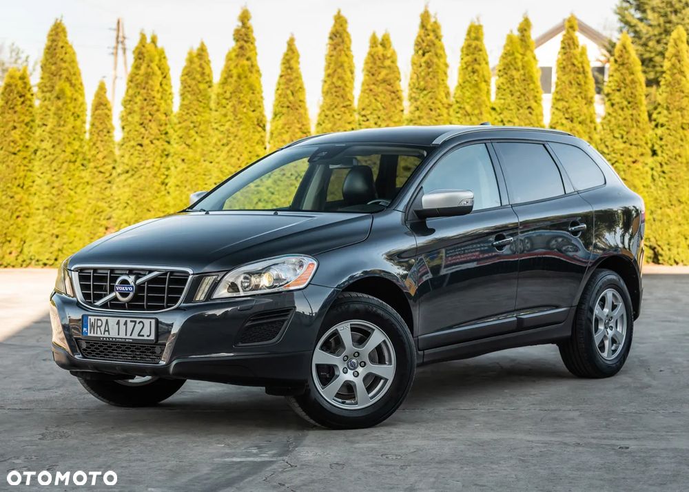 Volvo XC 60 2.4D AWD Momentum - 6