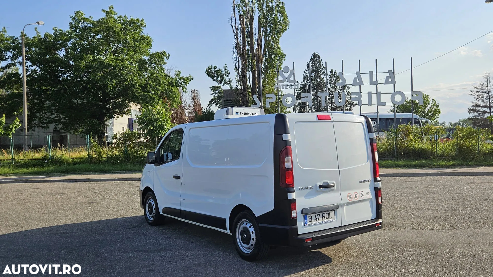 Renault Trafic 2.0 Blue dCi 120 Furgon Cabina Dubla L2H1 Authentique - 4