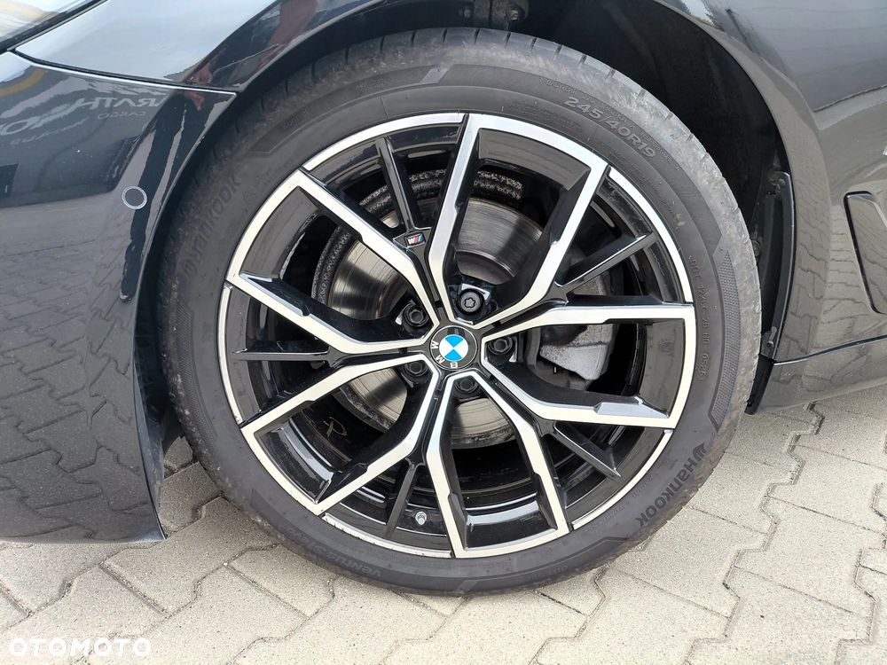 BMW Seria 5 520d M Sport Edition - 13