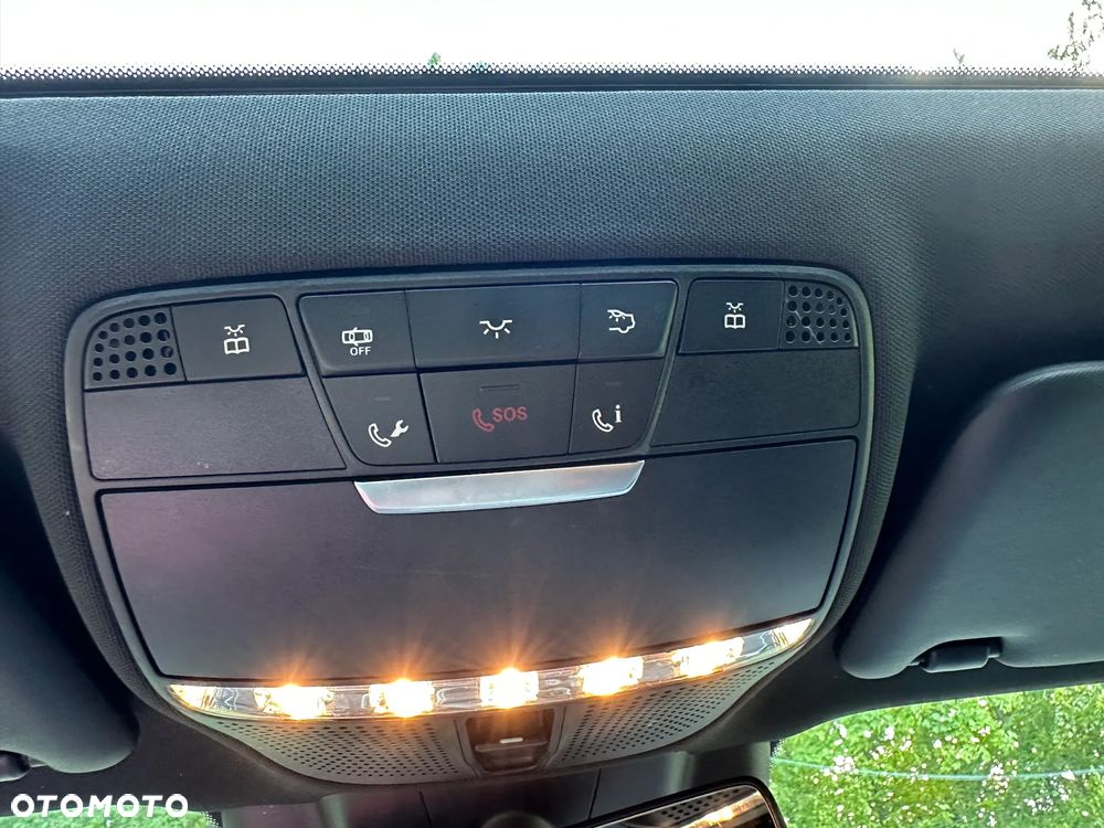 Mercedes-Benz Klasa E 220 d 4-Matic All-Terrain - 17