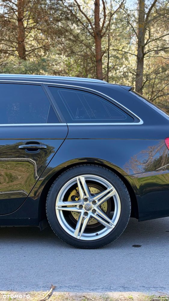 Audi A4 Avant 2.0 TDI DPF - 11