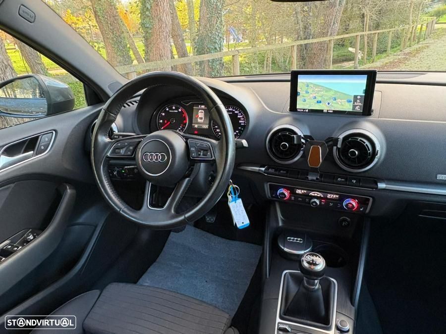 Audi A3 Limousine 1.0 TFSI sport - 25