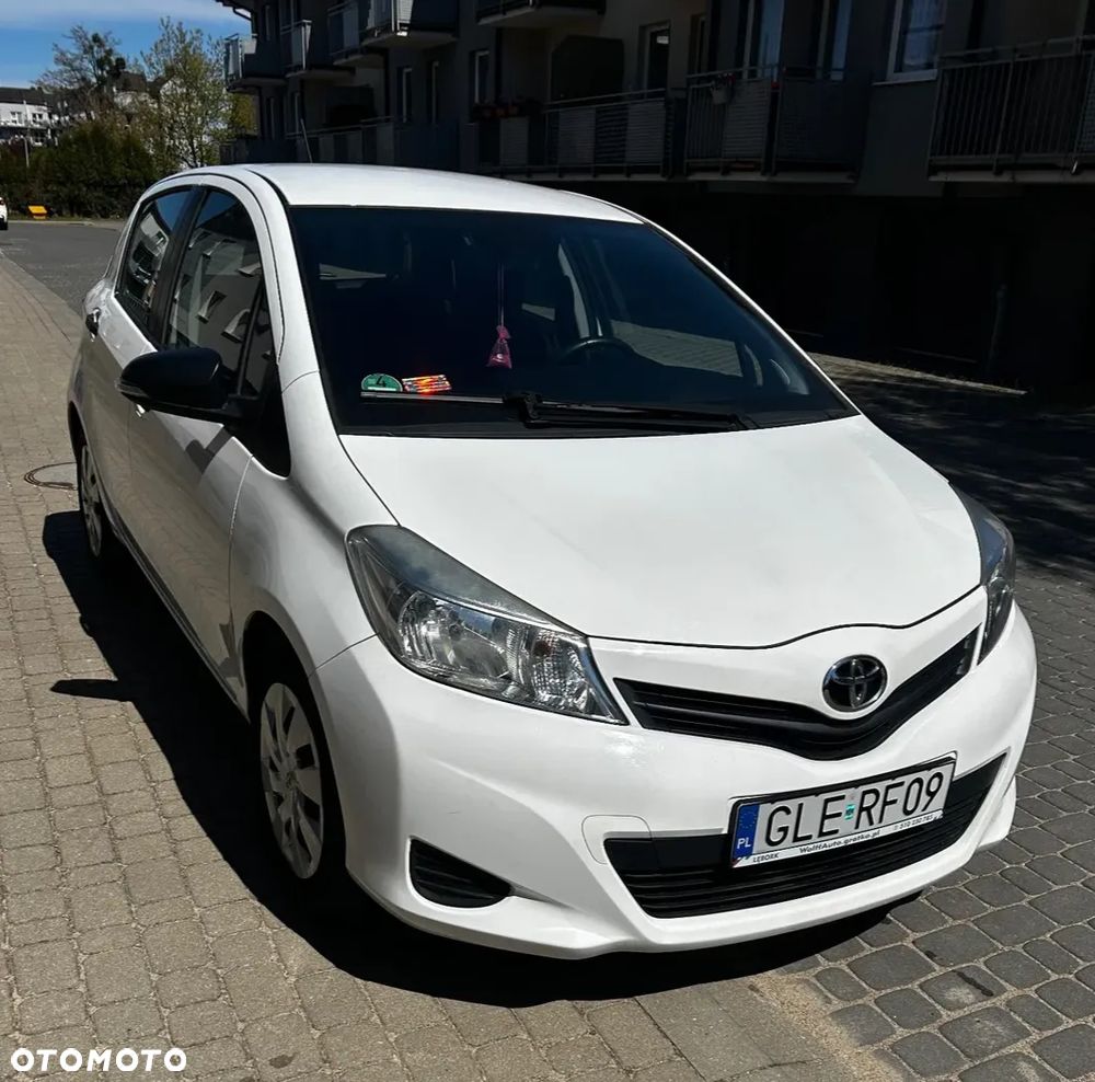 Toyota Yaris 1.0 Active - 1