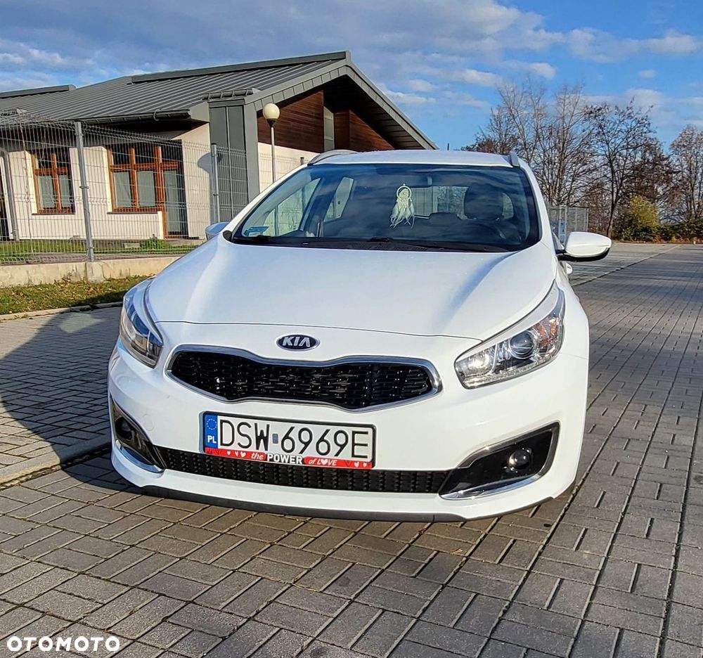 Kia Ceed 1.4 CRDi S - 1