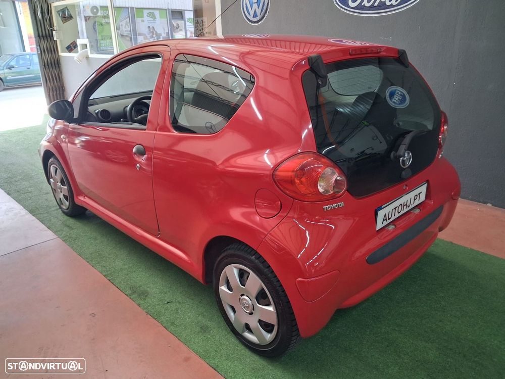Toyota Aygo 1.0 - 6