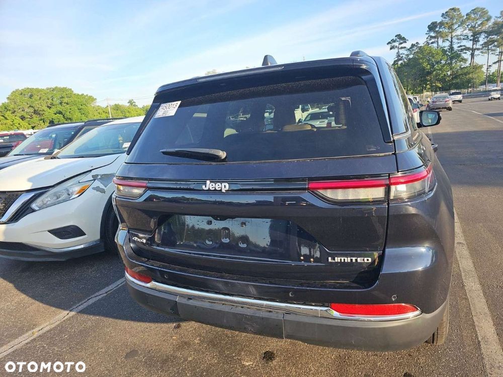 Jeep Grand Cherokee - 4