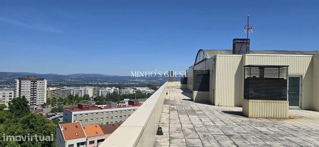 Apartamento T3 de Luxo no centro de Braga c/ 2 Suites, Piscina, Ginási - Grande imagem: 3/49