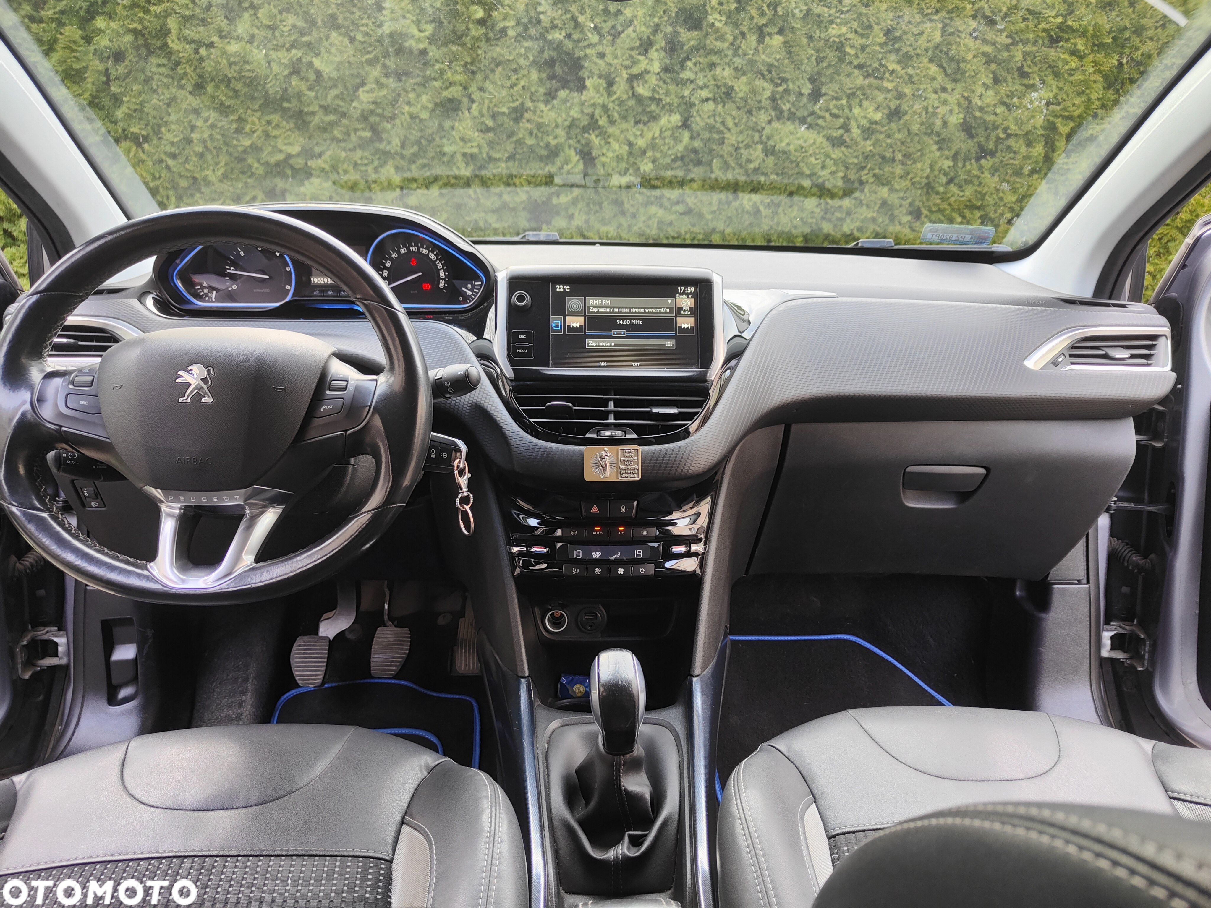 Peugeot 2008 e-HDi FAP 92 STOP & START Active - 11