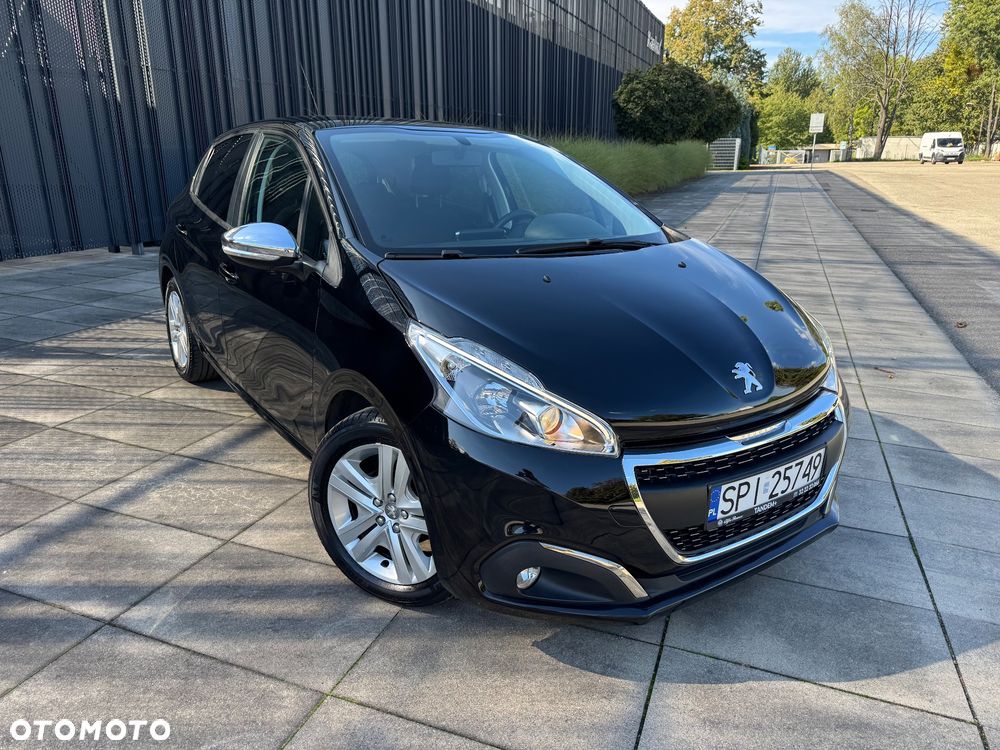 Peugeot 208 PureTech 82 Start & Stop Allure - 8