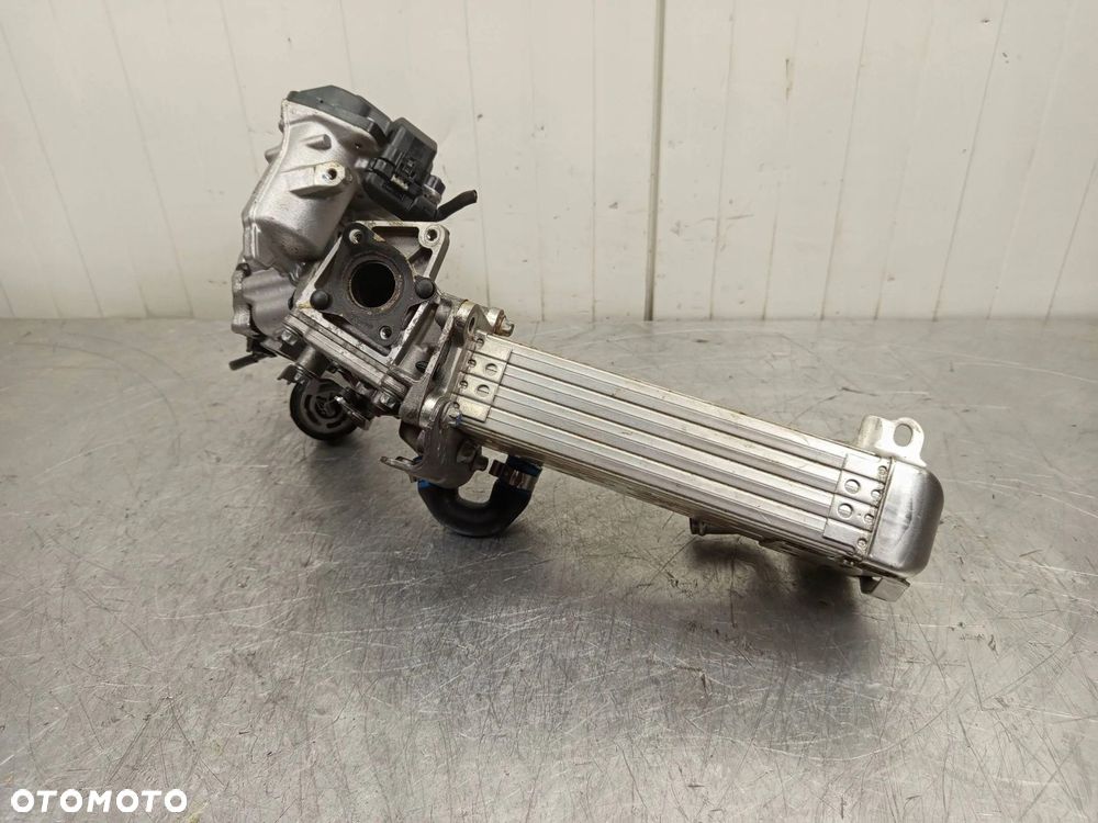 Chłodnica Zawór EGR Mercedes-Benz C W203 2.2 CDI A6511420067 - 11