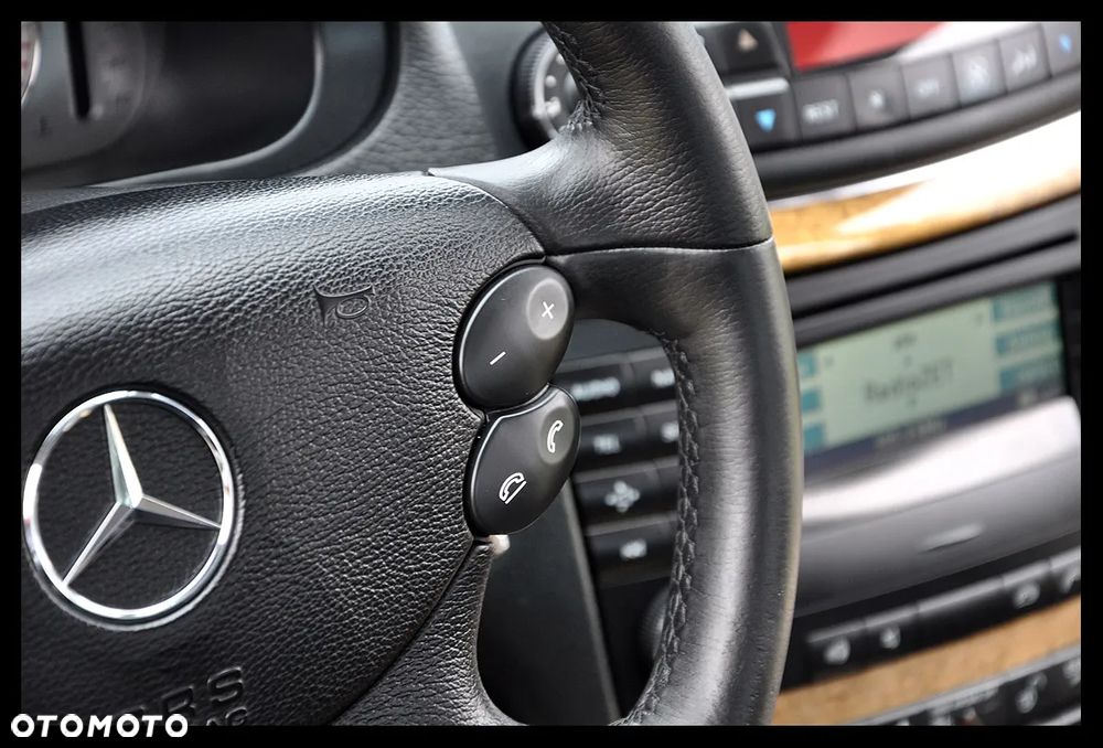 Mercedes-Benz Klasa E 320 CDI 7G-TRONIC Avantgarde - 33