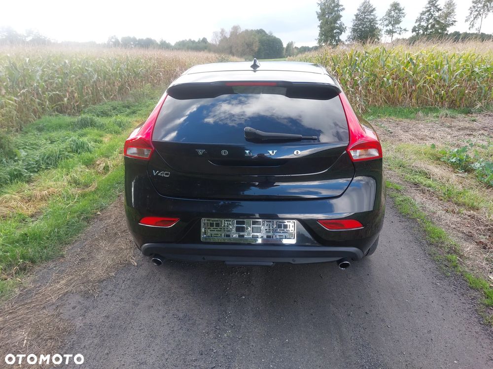Volvo V40 - 4