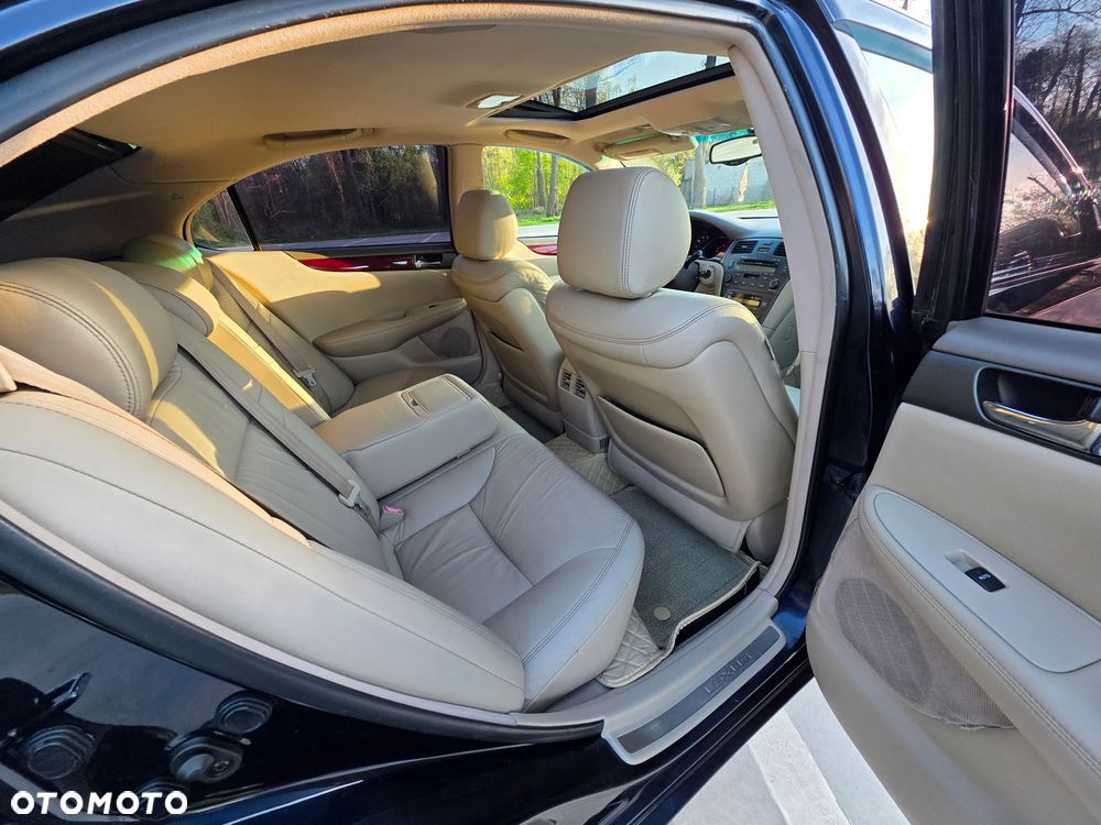 Lexus ES - 6
