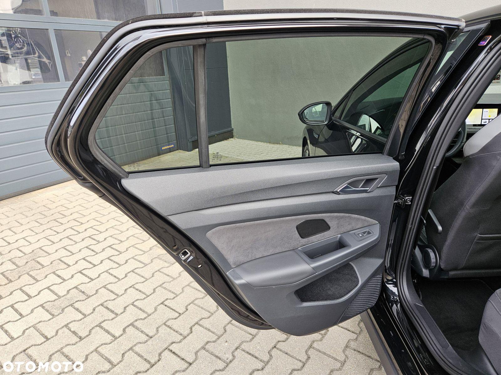 Volkswagen Golf - 26