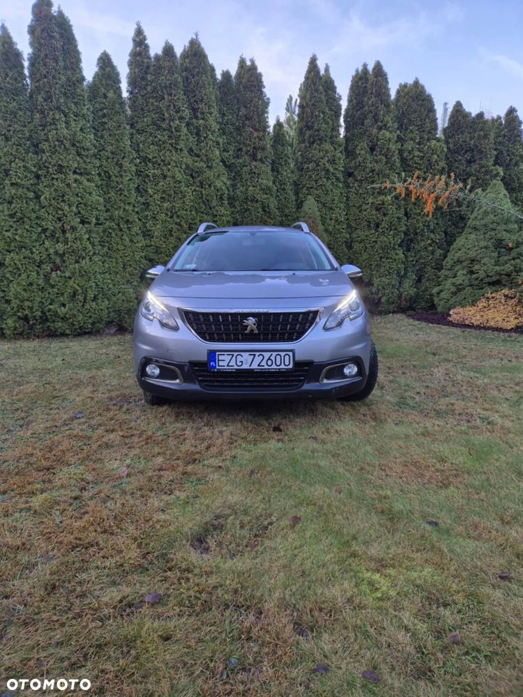 Peugeot 2008 1.6 BlueHDi Style - 4