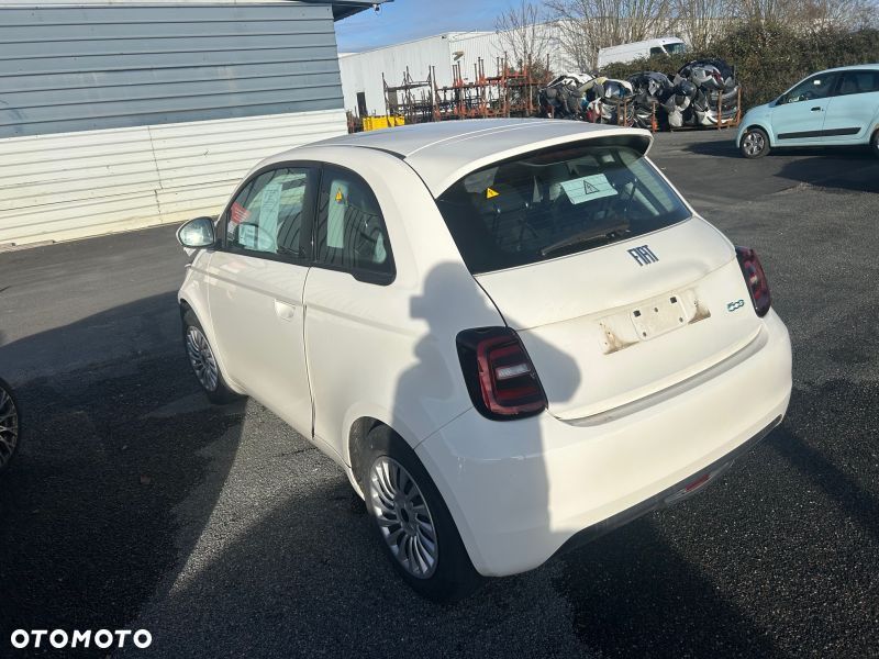 Fiat 500e - 4