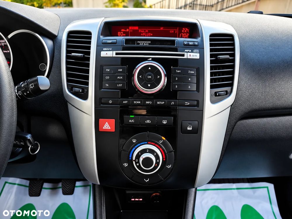 Kia Venga 1.4 CVVT Attract - 22