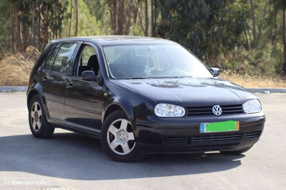VW Golf - 1