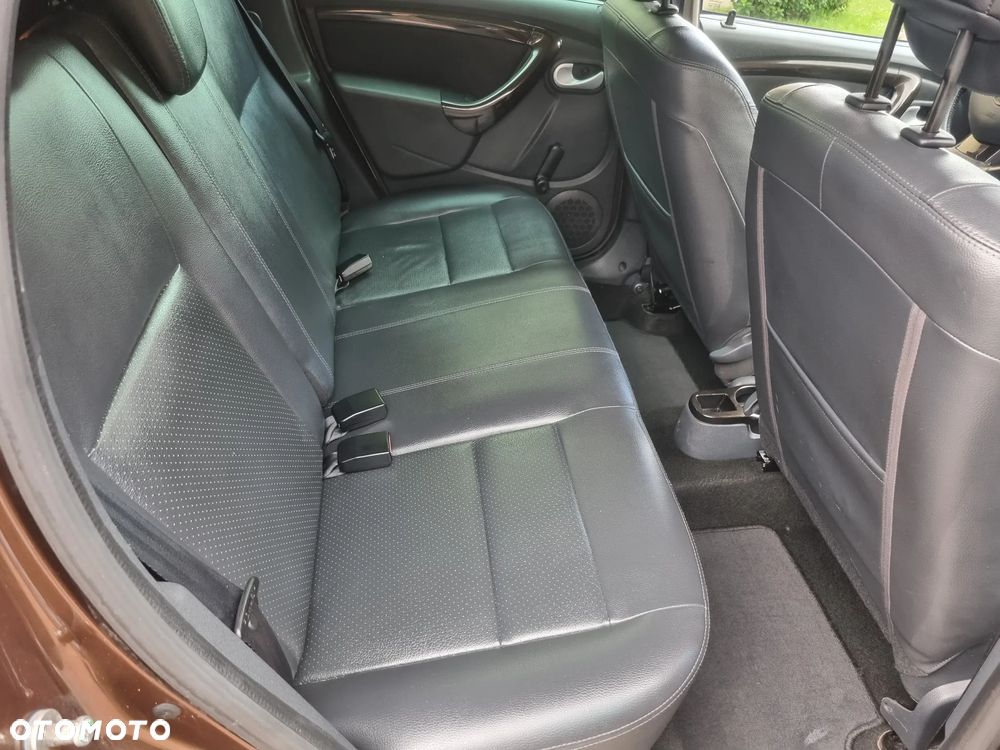 Dacia Duster 1.6 16V 4x2 Prestige - 11