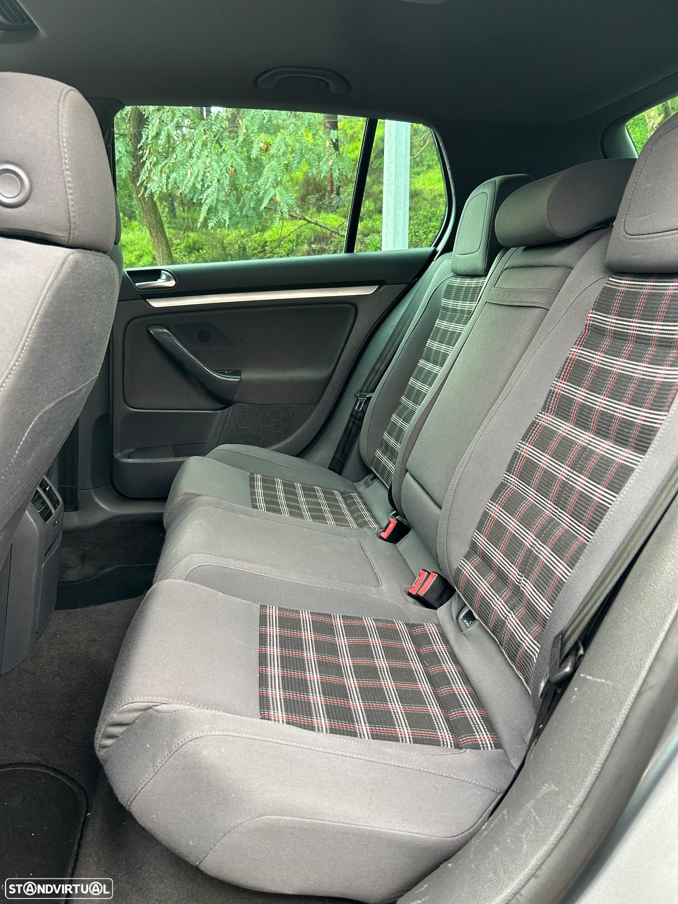 VW Golf 2.0 GTi DSG - 10