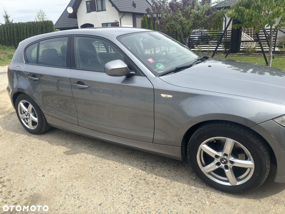 BMW Seria 1 - 2