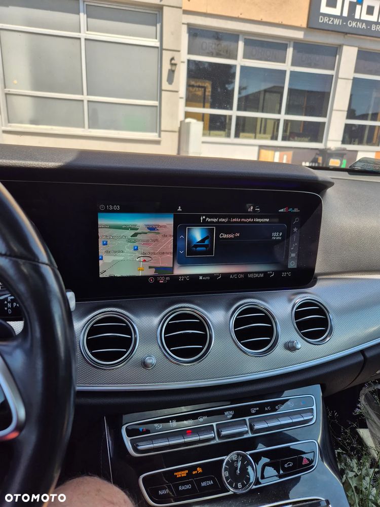 Mercedes-Benz Klasa E 200 4-Matic 9G-TRONIC - 5