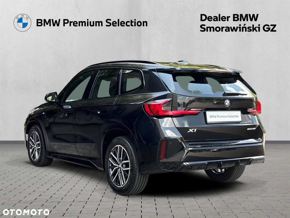 BMW X1 sDrive18i - 3