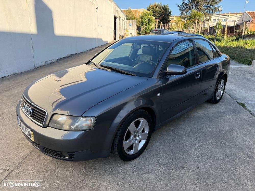 Audi A4 1.9 TDI m5 Sport - 9