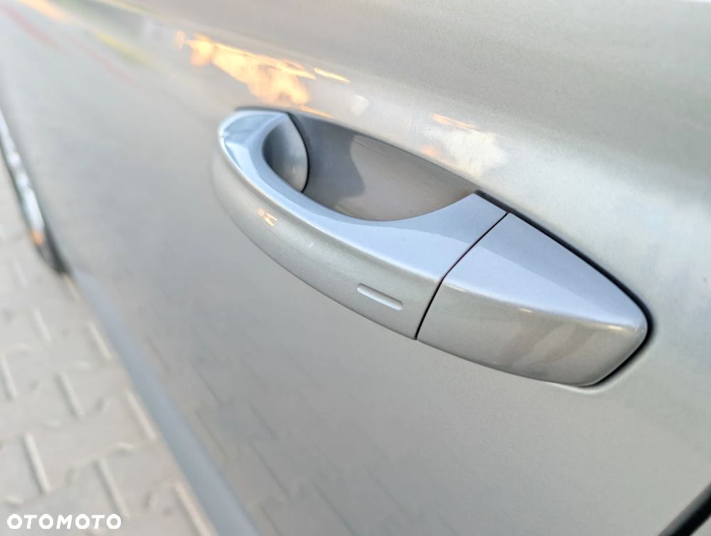 Skoda Superb 2.0 TDI DSG Style - 32