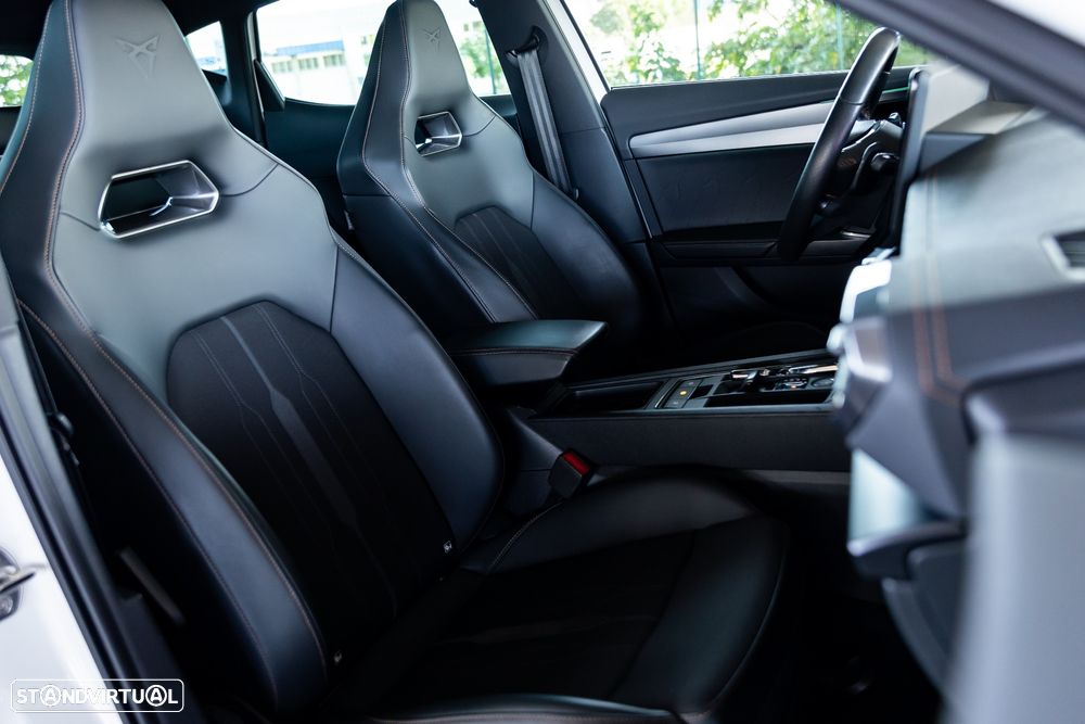 Cupra Formentor VZ 1.4 e-Hybrid DSG Priority - 16