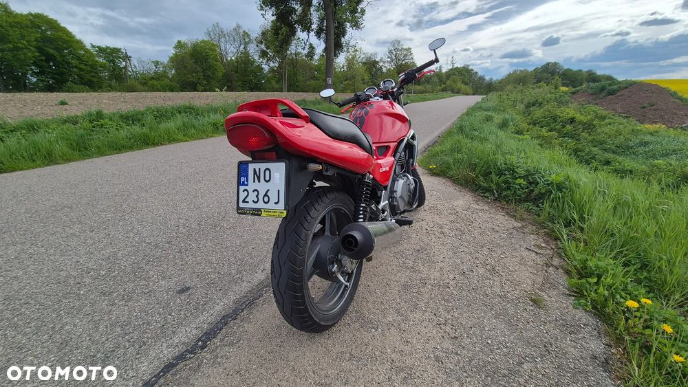 Kawasaki ER - 6