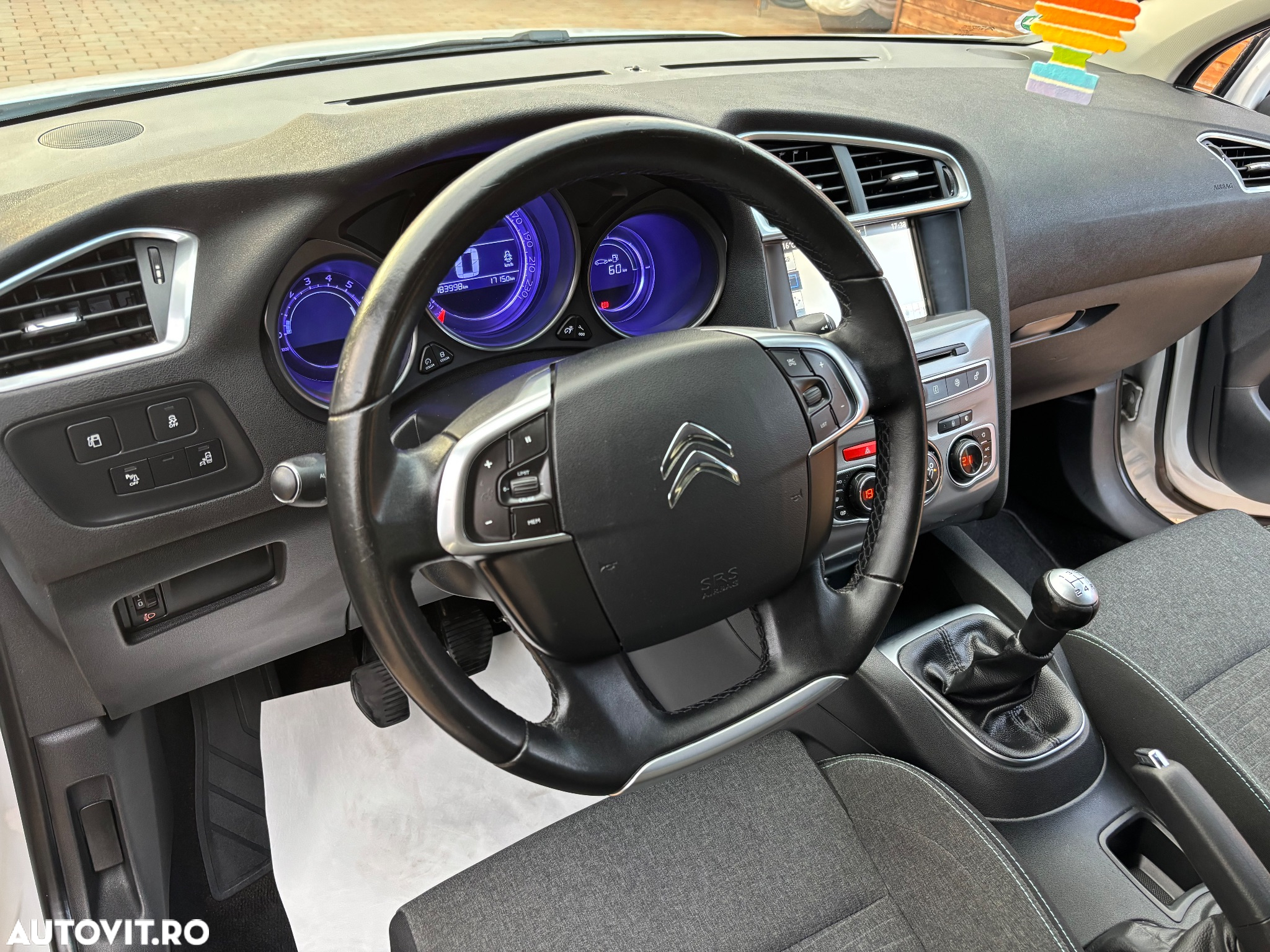 Citroën C4 PureTech 110 Selection - 13