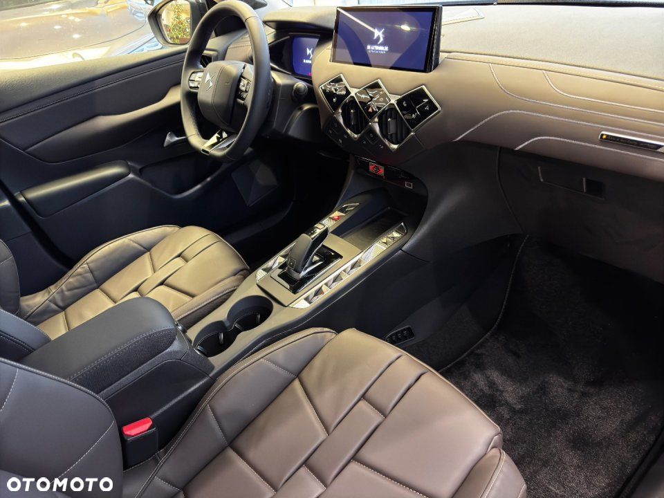 DS Automobiles DS 3 - 10