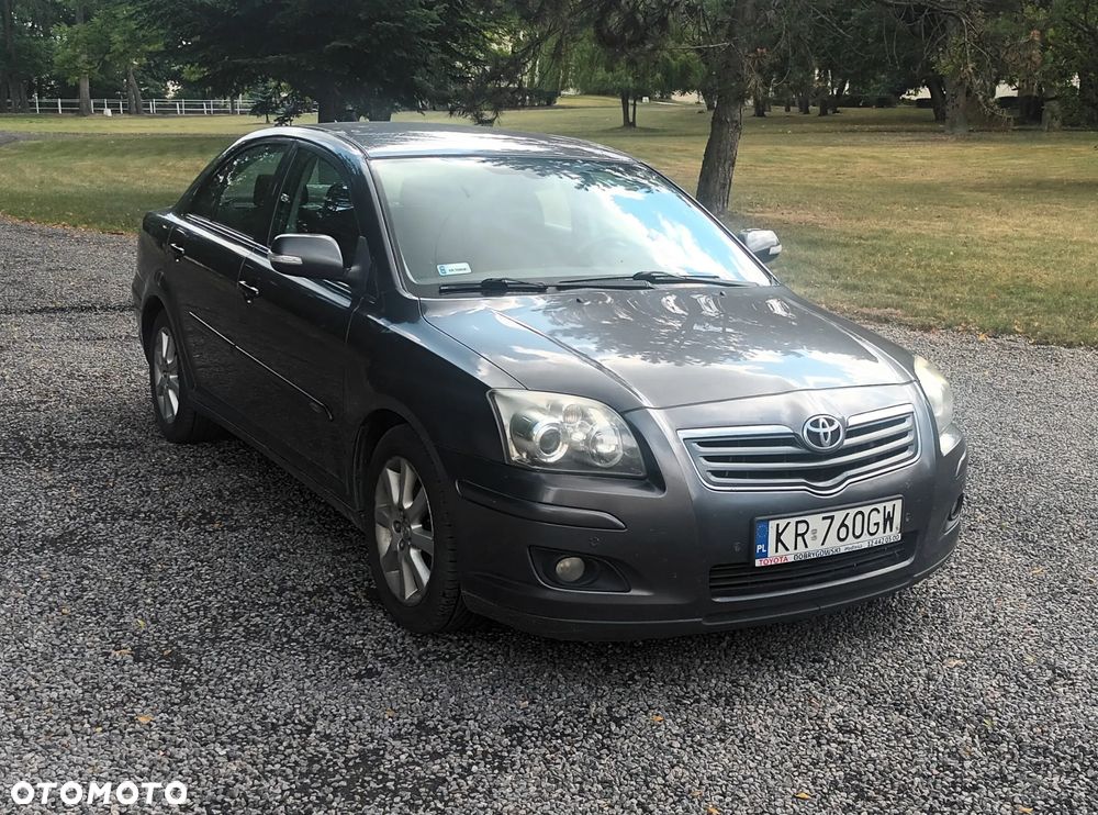 Toyota Avensis 2.0 D-4D Sol - 1