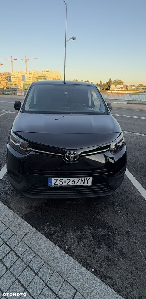 Toyota ProAce Kombi D-4D Medium 2,6t - 3