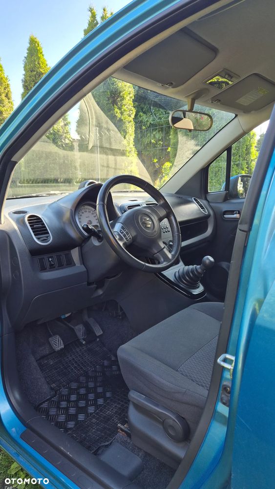 Suzuki Splash - 4