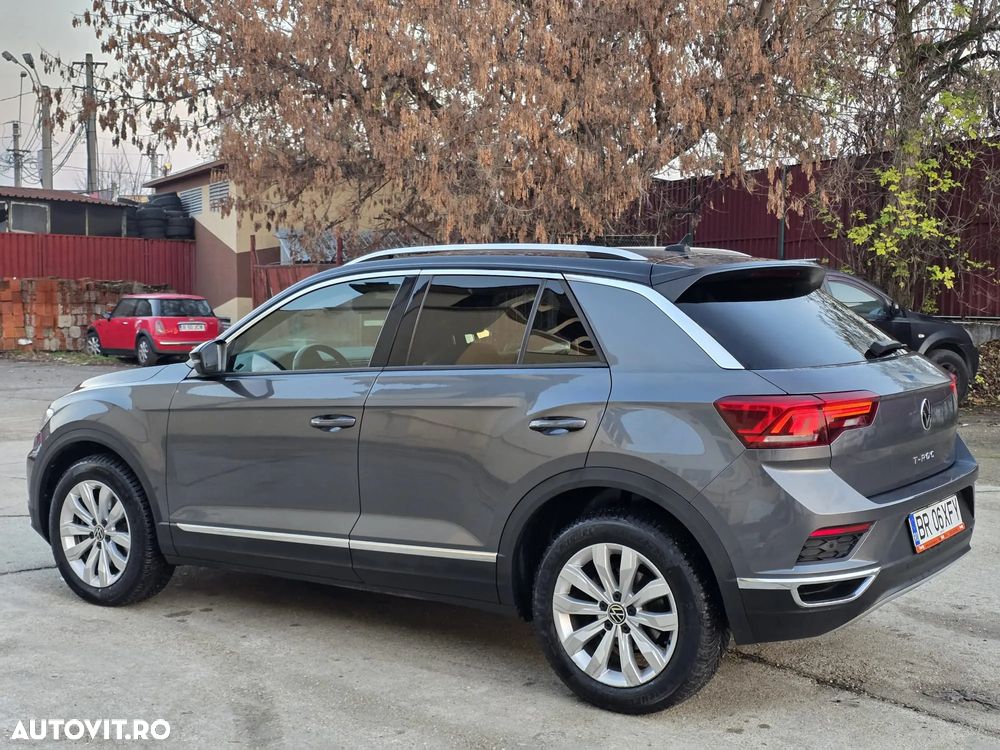 Volkswagen T-Roc 2.0 TDI DSG Sport - 4