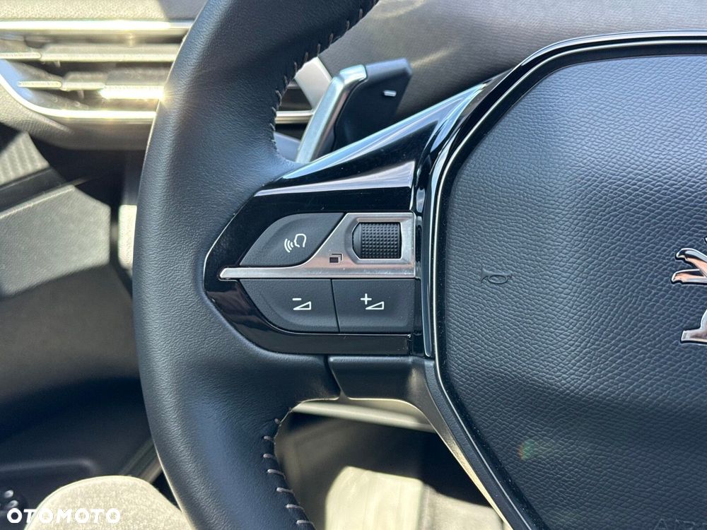 Peugeot 3008 1.2 PureTech Allure Pack S&S EAT8 - 18