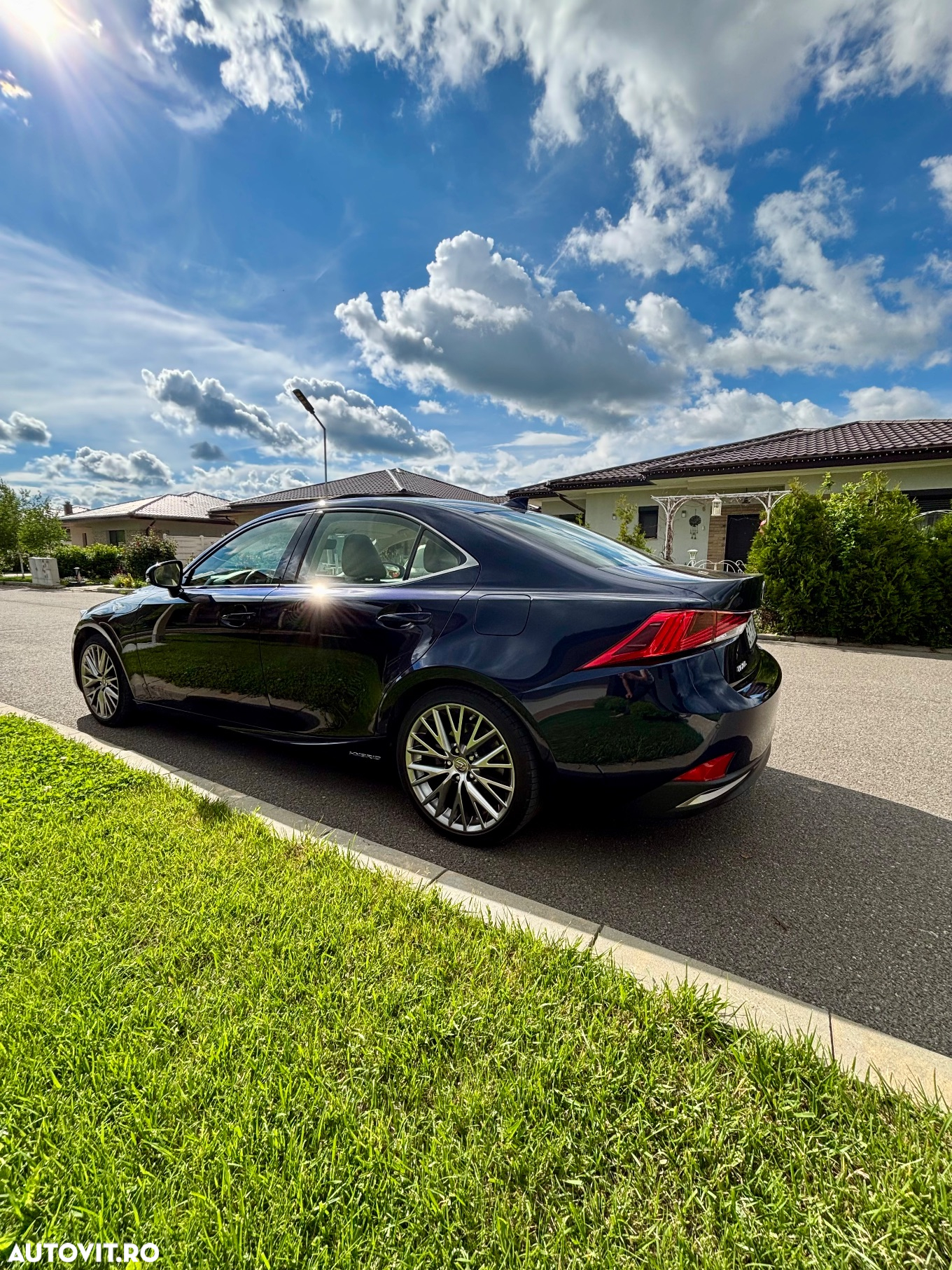 Lexus Seria IS 300h Aut. Luxury - 7
