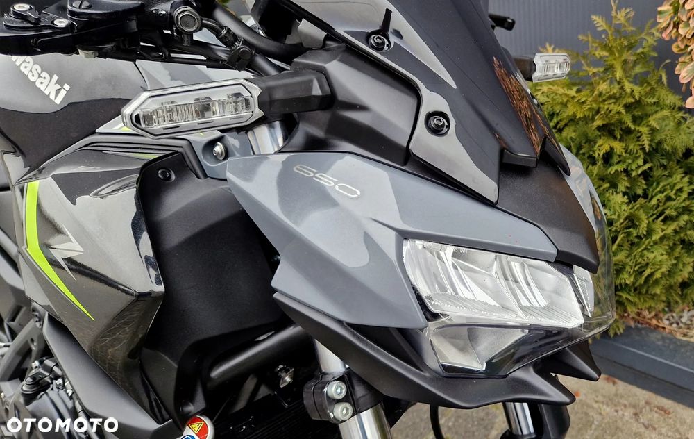 Kawasaki Z 650 - 15