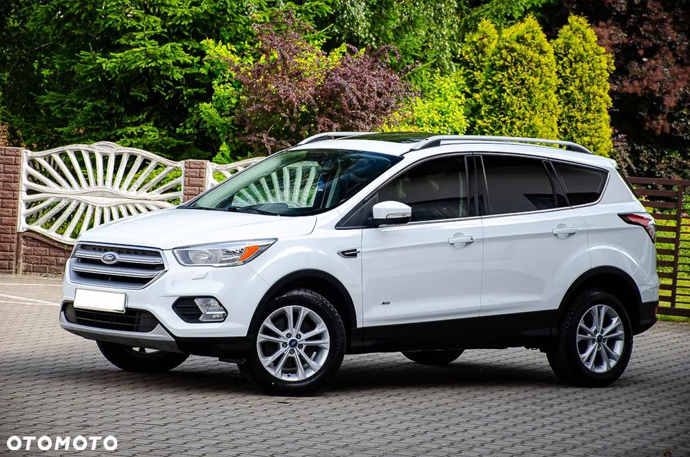 Ford Kuga 1.5 EcoBoost 4x4 Titanium - 17