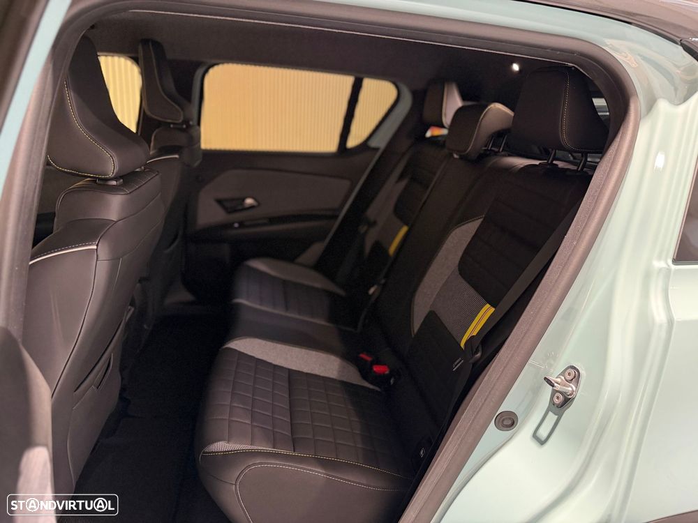 Renault 4 E-Tech 52 kWh Iconic Autonomia Conforto - 22