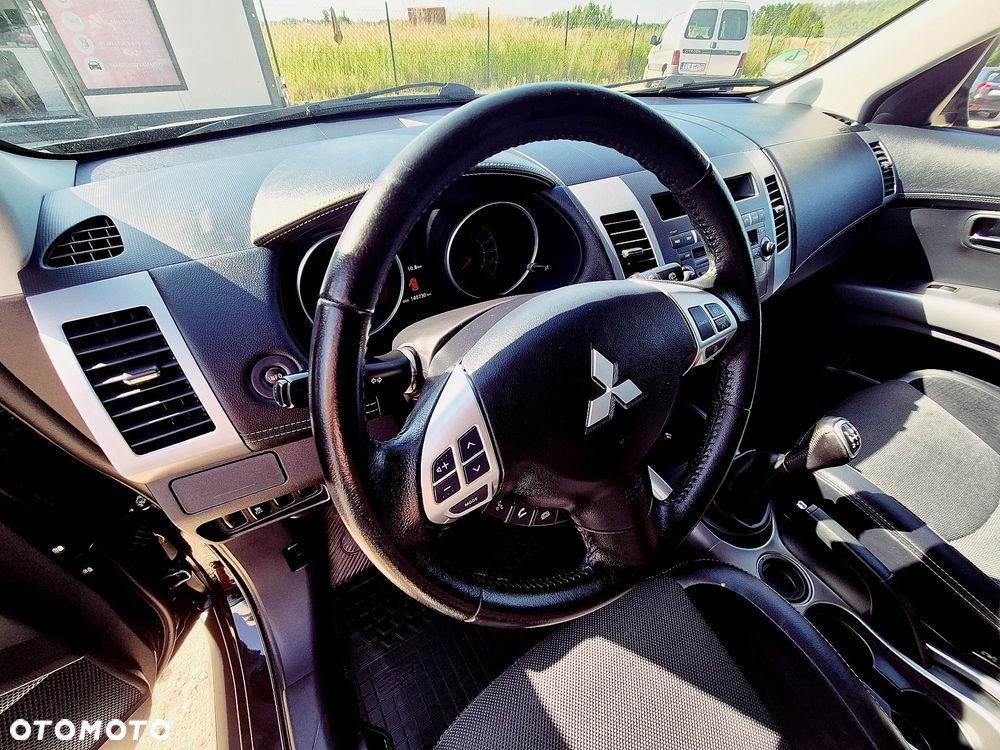 Mitsubishi Outlander 2.0 2WD Motion - 20