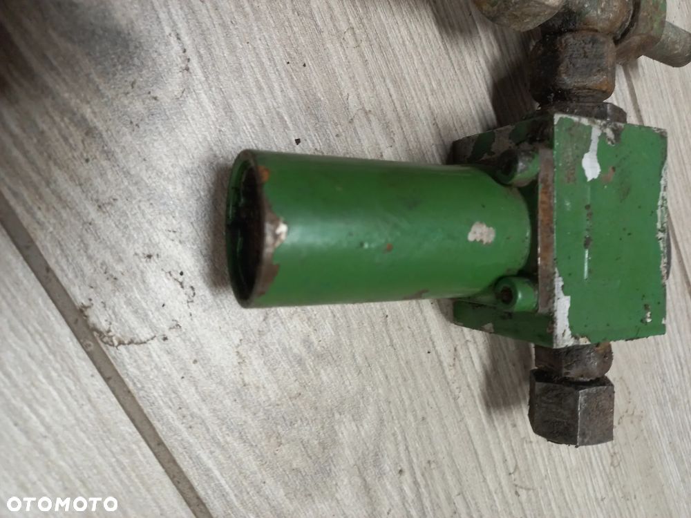 JOHN DEERE rozdzielacz,dzielnik ciśnienia,zawór priorytetu,podzielnik ciśnienia hydrauliki, - 5