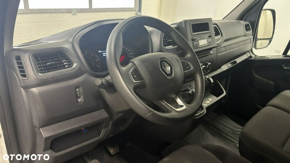 Renault Master - 10
