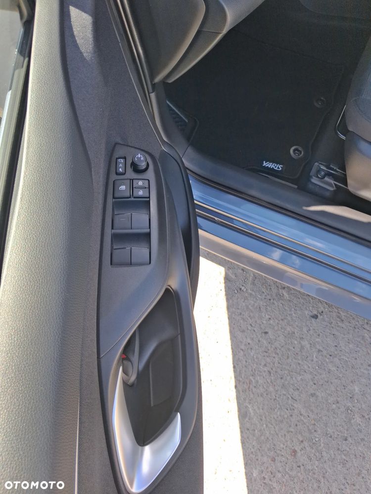 Toyota Yaris Hybrid 1.5 Comfort - 10